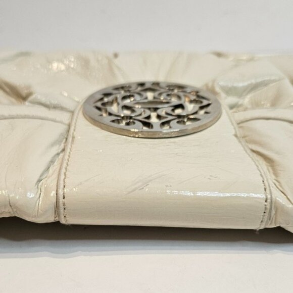 Steve Madden To-Talli Patent White So Soft Shoulder Bag with Silver Chain Strap - Picture 7 of 14